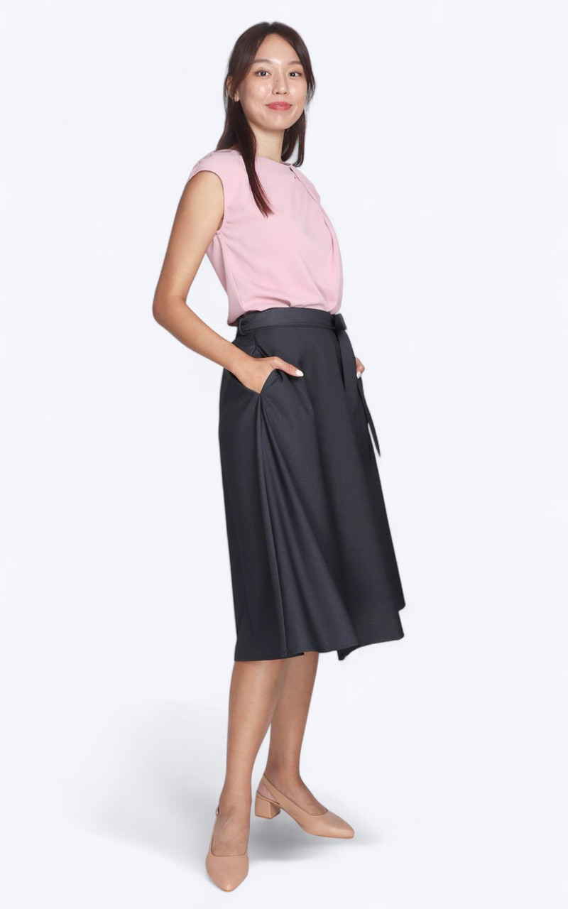 【G FORE】 LINE COLOUR CONTRAST FLARED SKIRT(WOMEN) / 追跡付 A-line Flare Skirt - Charcoal Grey | Online Ladies Office